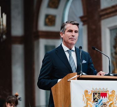 2025-07-14-eroeffnung-herrenchiemsee-festspiele-staatsempfang-00a05961-4