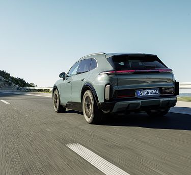 cayenne-turbo-electric-bild-5-low-4